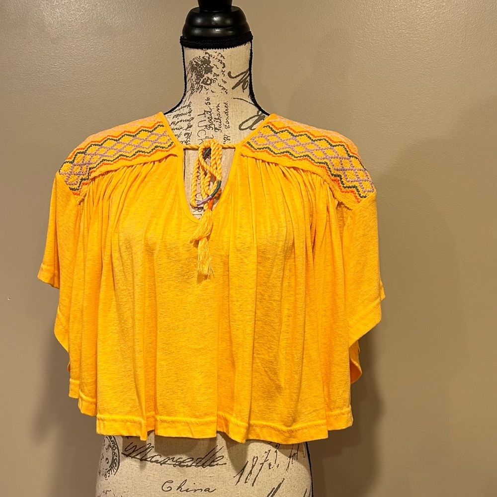 Free People Market Embroidery Tassel Tie Dolman Sleeve Top - Picture 11 of 15